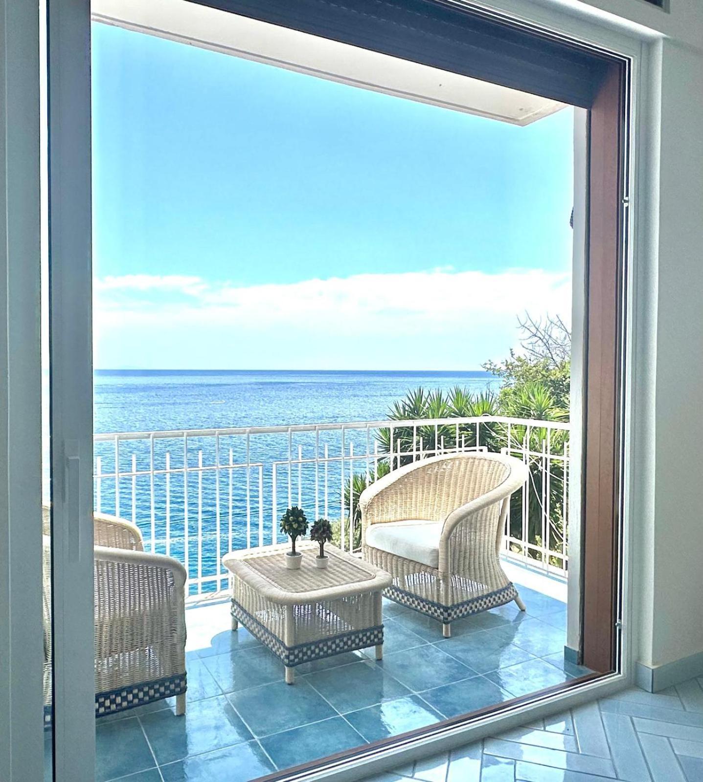 Dimora Collection - Amalfi - Boutique Luxury Residence With Direct Sea View And Access Ngoại thất bức ảnh